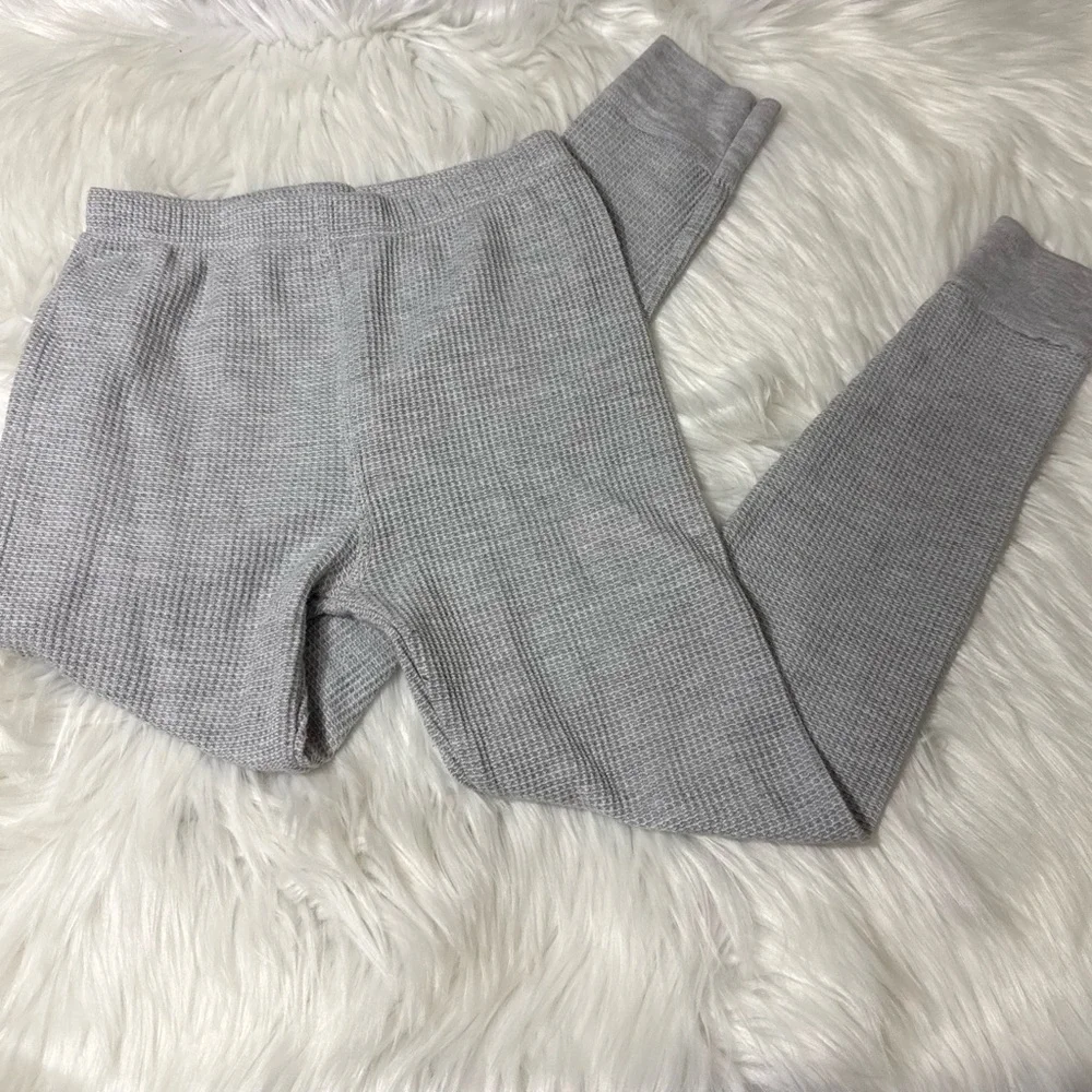 Athletic Works 2-Piece Thermal Set – Gray Heather – Boys Size M (8)